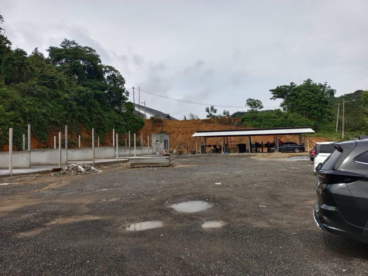 Tanah Banglo 6,200 sqft Dengkil Sepang Freehold Lot Bangunan Jalan Utama