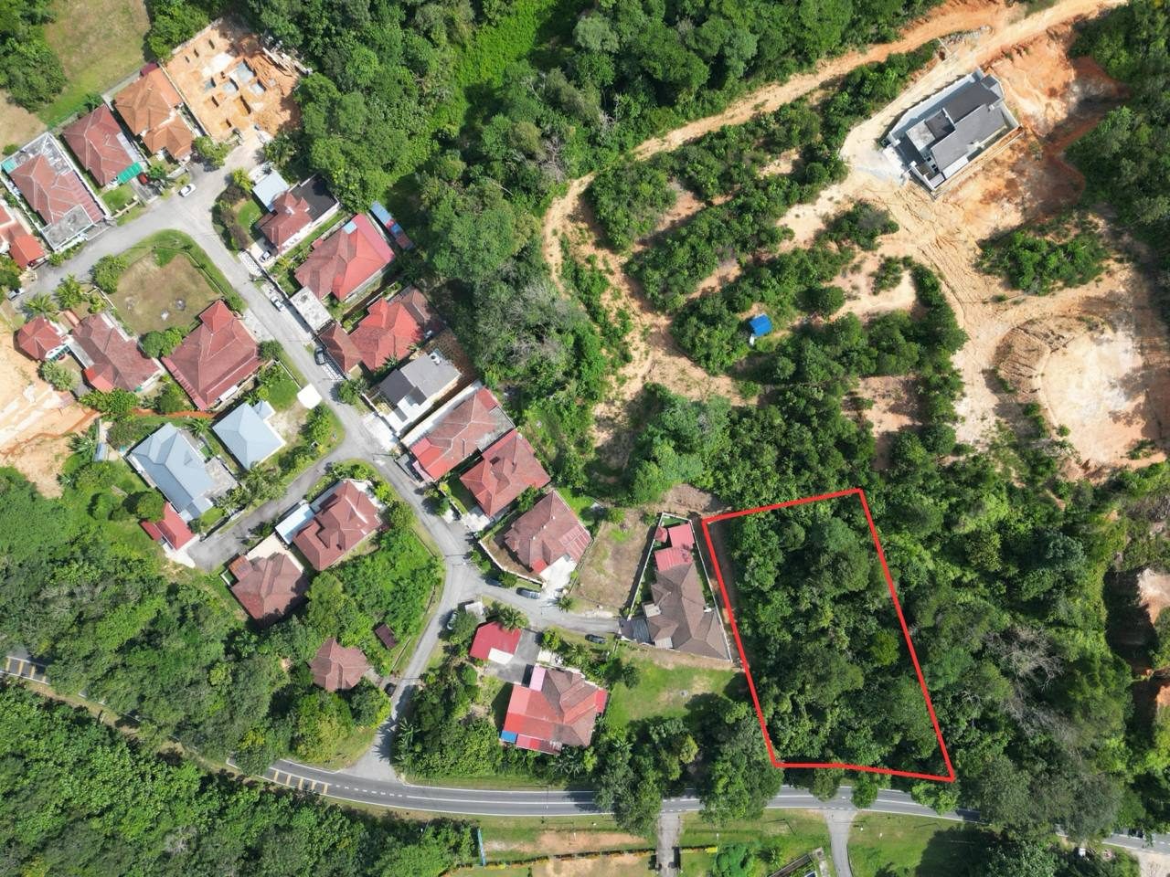Tanah Bangunan Freehold 19055 sqft Sg Merab Luar Bangi Tepi Jalan Utama
