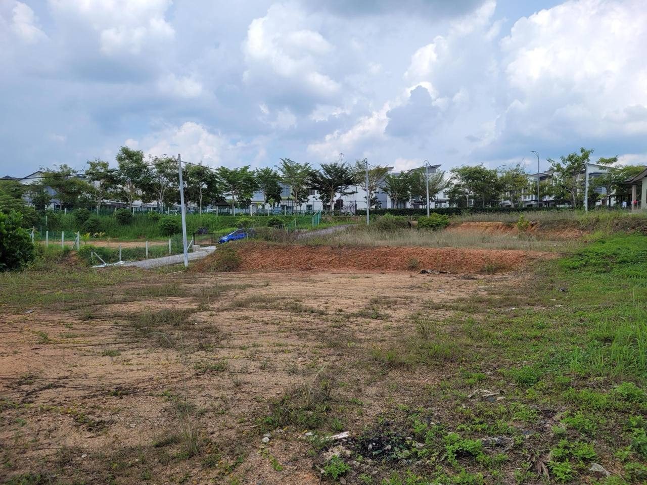 Tanah Lot Banglo 5709 sqft Bangi Freehold Infra Lengkap Sedia Bina