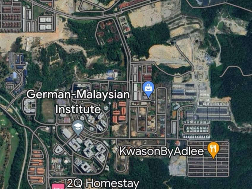 Tanah 1 Ekar Jalan Bistari Semenyih Bangi Freehold Corner Lot Dekat UKM GMI