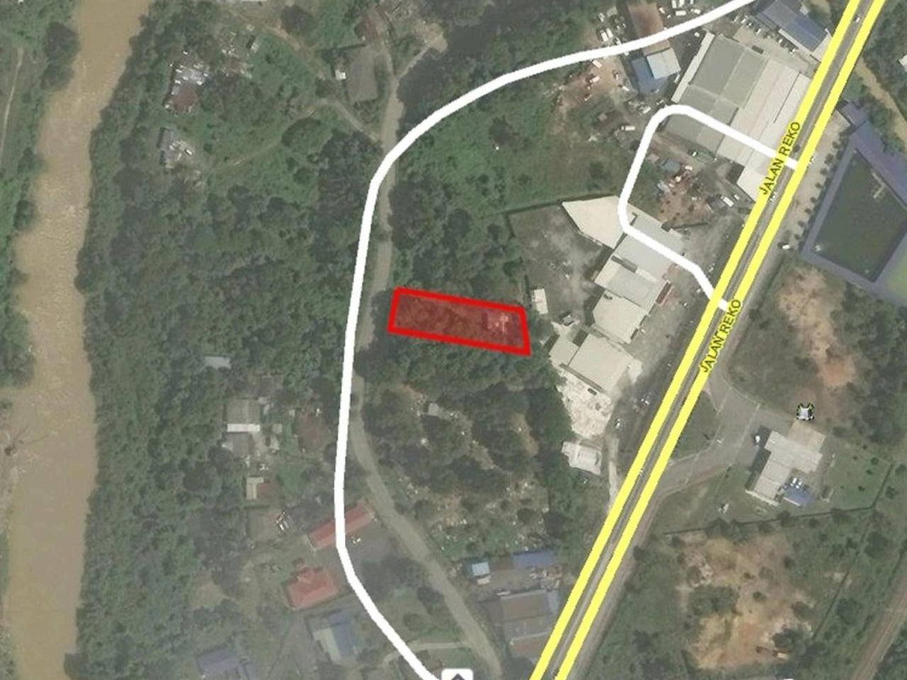 Tanah 14210 sqft Jalan Reko Kajang Zon Industri Frontage Jalan Sesuai Gudang