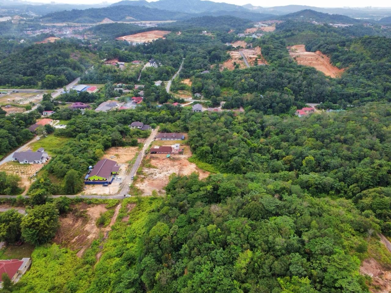 Tanah 3.9 Ekar Jalan Meranti Sungai Merab Luar Kajang Freehold Zoning Kediaman Dekat Putrajaya