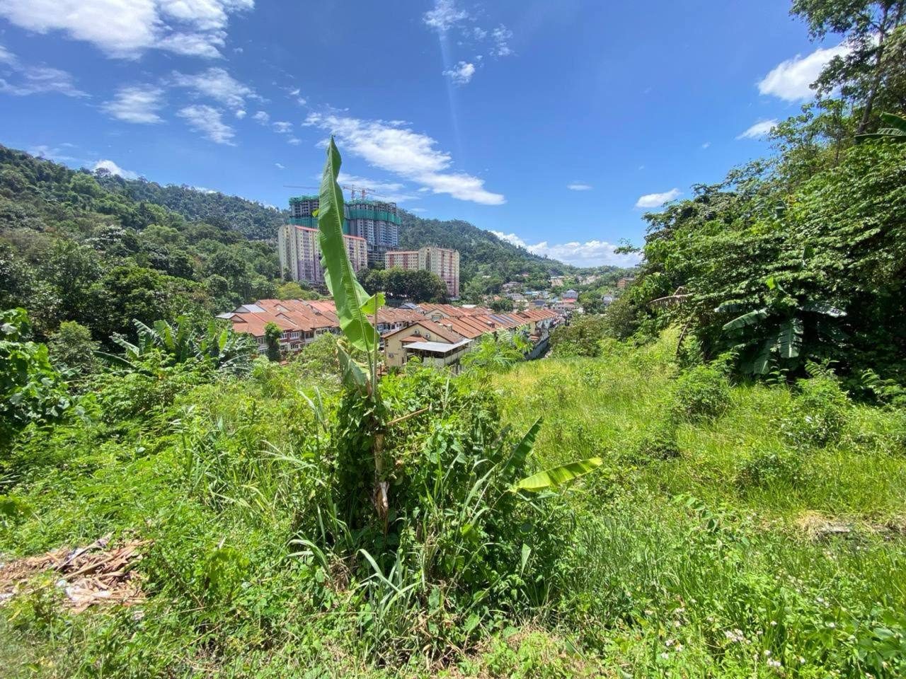 Lot Banglo 7480 sqft Bandar Ampang Corner Atas Bukit Geran Individu