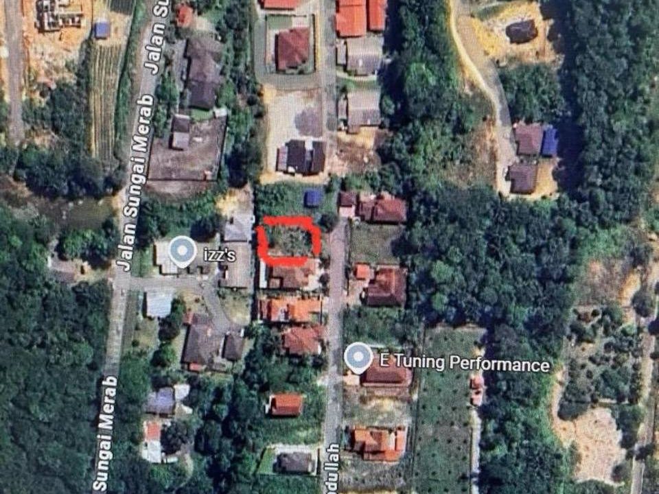 Tanah Banglo 6700 sqft Kg Sg Merab Dengkil Sepang Freehold Tepi Jalan Utama