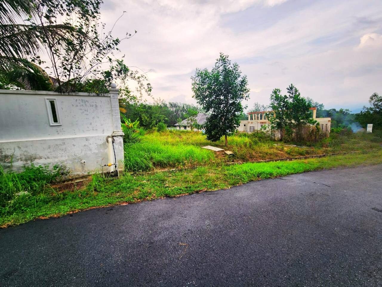 Tanah Lot Banglo 6,576 sqft Mantin Freehold College Heights