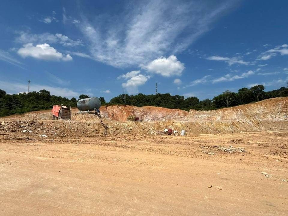 Tanah 3.26 Ekar Puncak Alam Selangor Zoning Kediaman Frontage Jalan Utama