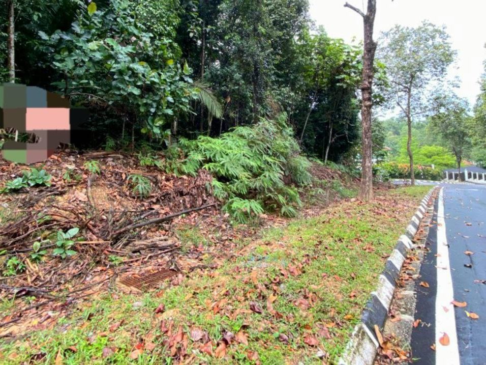 Tanah Lot Bungalow Equine Park Seri Kembangan Selangor 10,850 sqft Gated