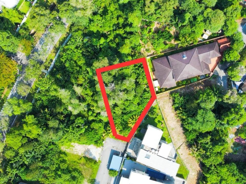 Tanah Banglo 10,085 sqft Equine Park Seri Kembangan | Gated & Guarded