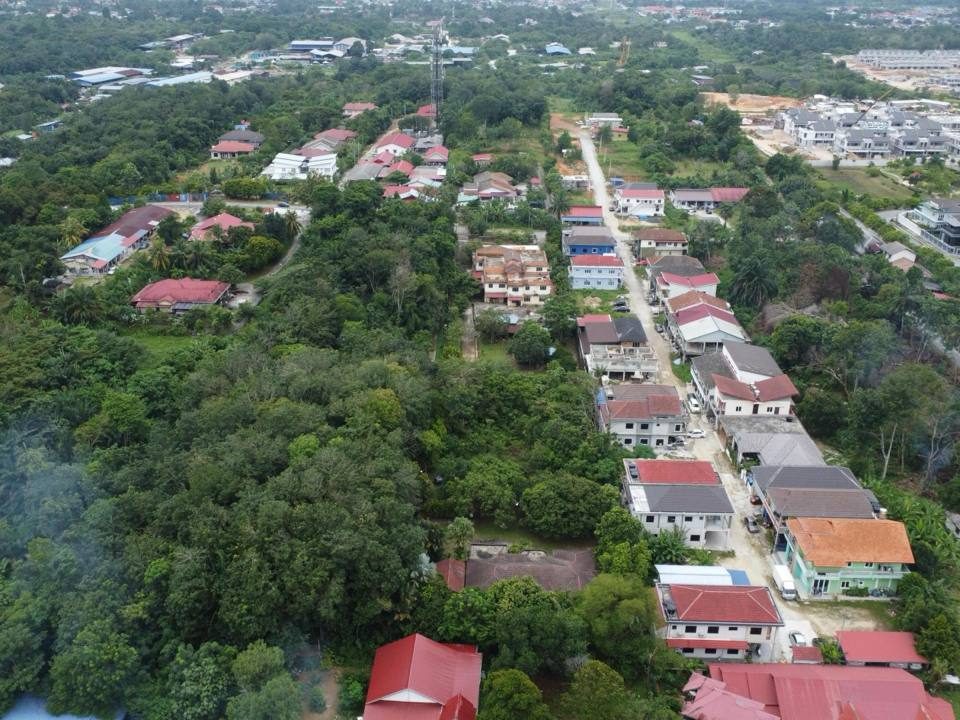 Tanah 1 Ekar Bangunan Freehold Kg Sungai Pelong Sungai Buloh Dekat Elmina & Hospital