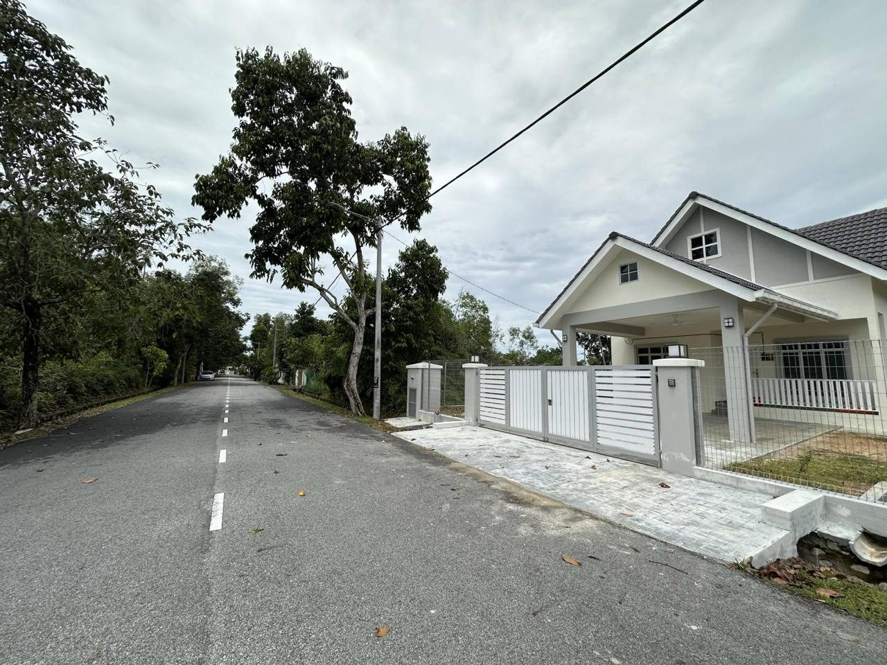 š” 2 Lot Banglo Bersebelahan Clubhouse ā Mahkota Hills, Lenggeng