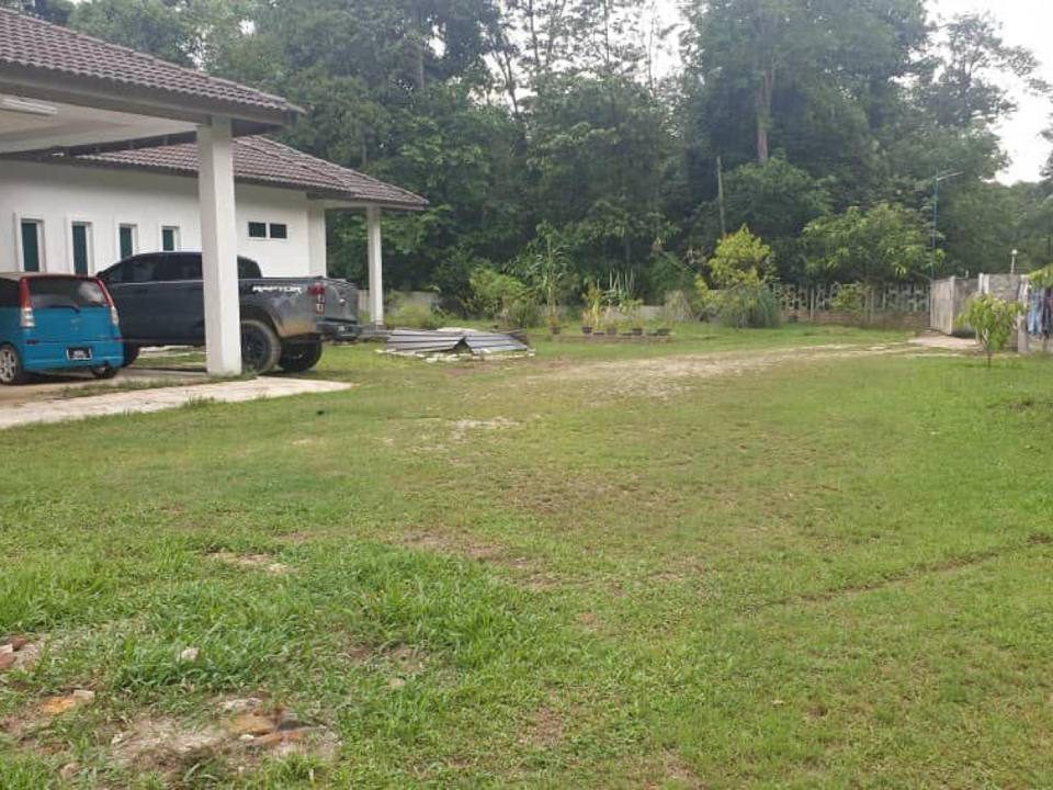 Tanah Resort & Dusun 10.49 Ekar Kg Ulu Riau Lubok Jong Karangan Sedim Baling Kedah Sungai & View Bukit