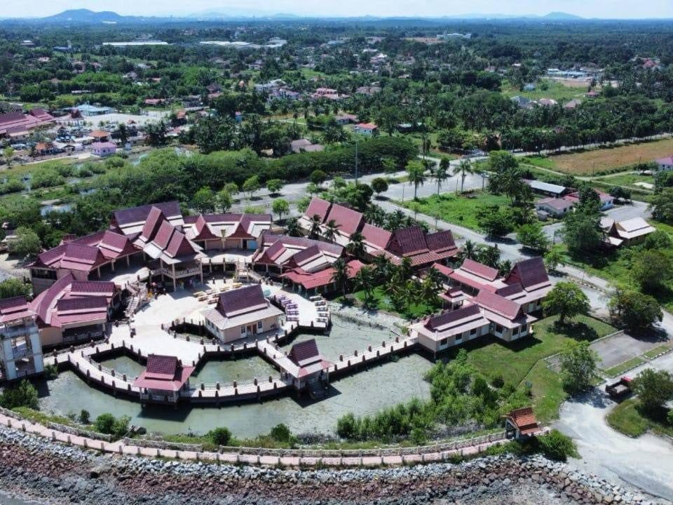 Tanah Lot Banglo Umbai Melaka Freehold Akses Jalan Sesuai Kediaman Lokasi Strategik