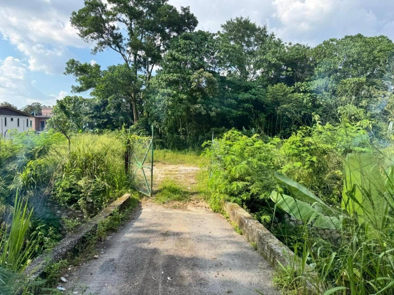 Tanah Komersial Sewa Saujana Impian Kajang 31484 sqft RM9500 Bulanan