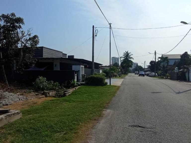 Tanah Lot Banglo Corner 5,489 Sqft Batu Muda Kuala Lumpur