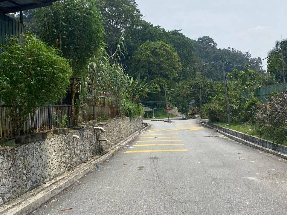Tanah 1.85 Ekar Sungai Penchala Kuala Lumpur Frontage Jalan Utama Zoning Komersial Freehold 1st Layer