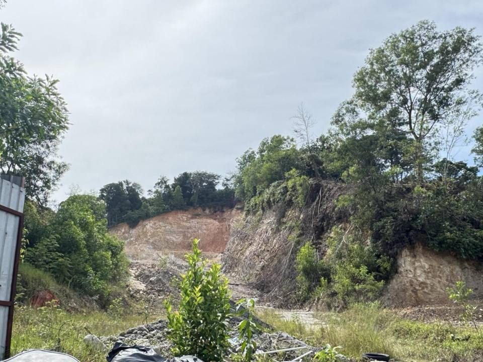 Tanah Pertanian Bukit Cherakah Puncak Alam Selangor 1.4 Ekar Zoning Perumahan