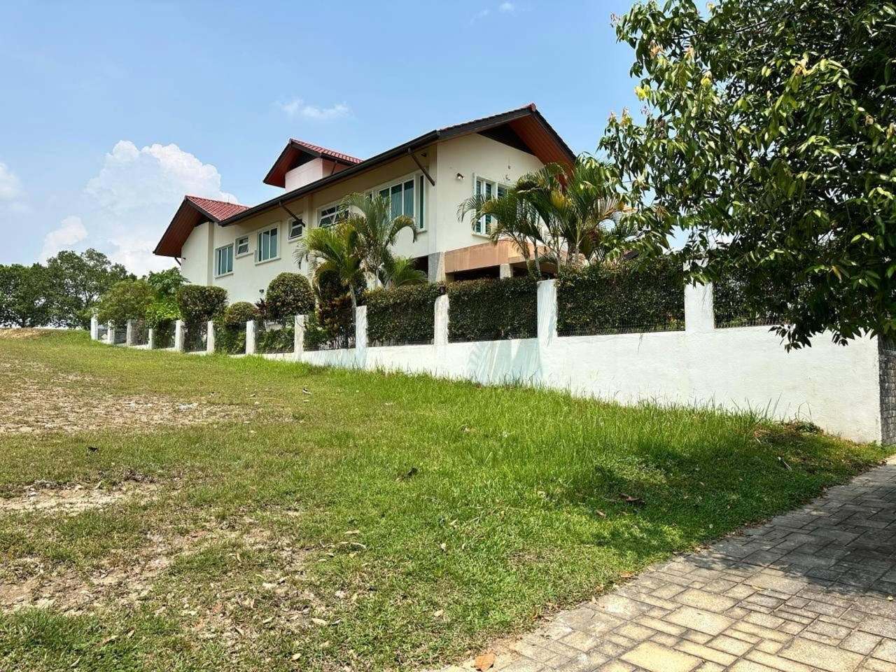 Tanah Lot Banglo Perdana Hills Presint 11 Putrajaya 8374 Sqft Freehold