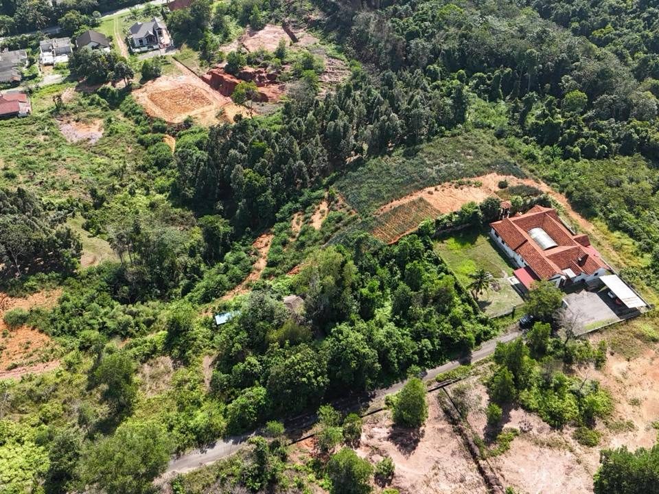 Tanah Lot Banglo Sungai Merab Dengkil Selangor 6,050 Sqft Freehold Atas Bukit