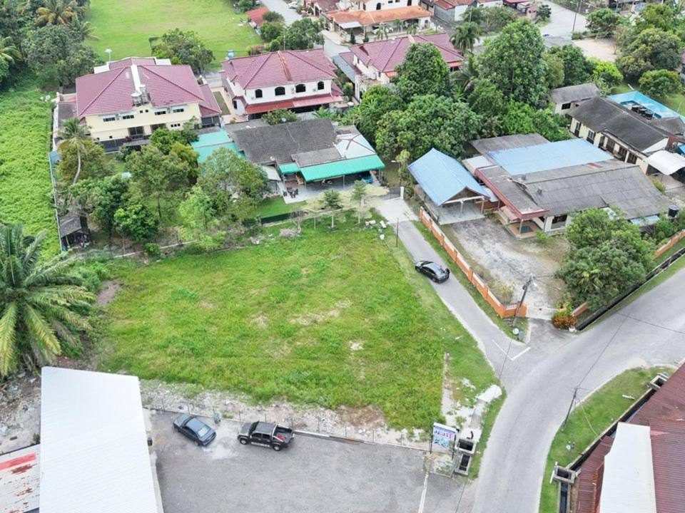š” Tanah Lot Banglo Freehold 14,584 sqft Batu Pahat Johor