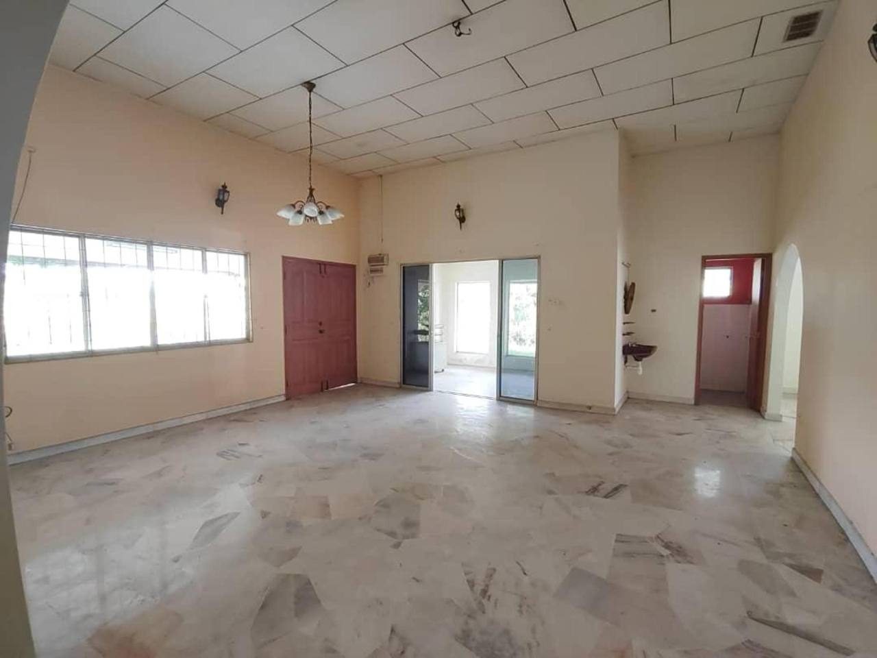 Tanah 1 Ekar + Rumah Luas di Merbau Sempak, Sungai Buloh