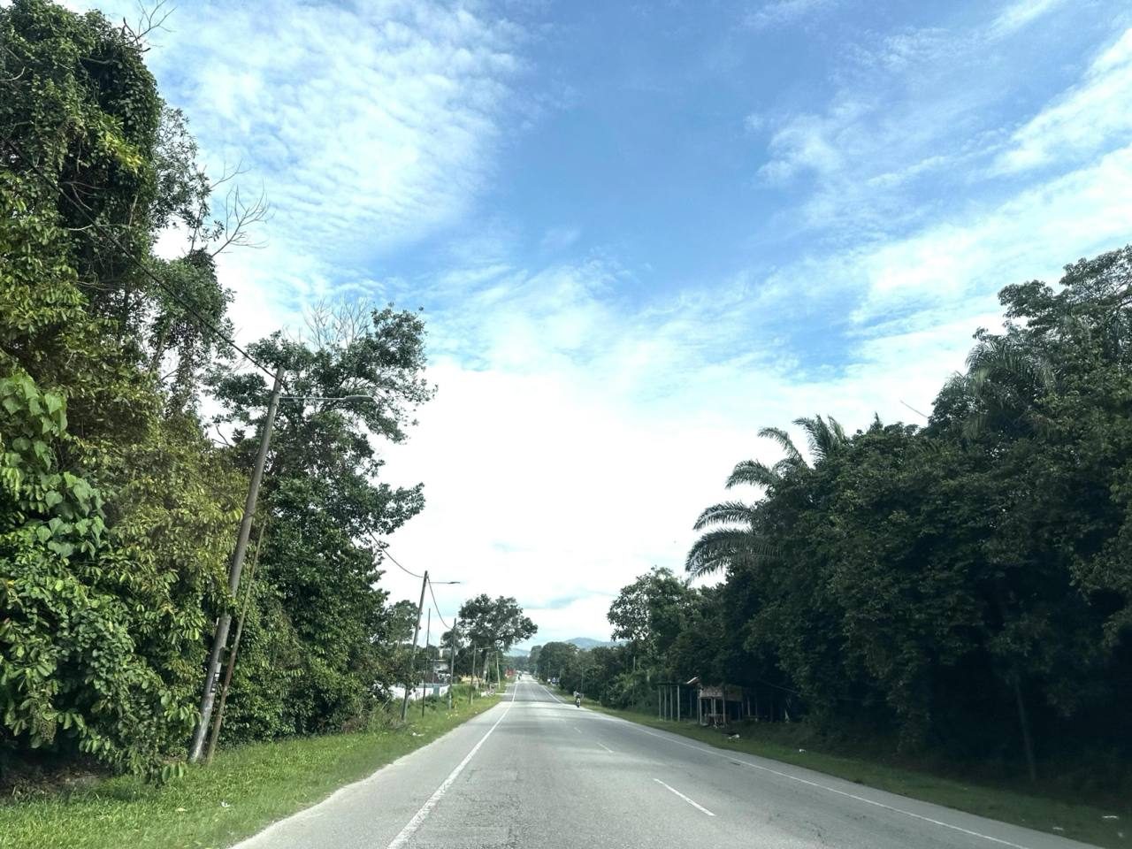 Tanah Komersial 1.2 Ekar Tepi Jalan Utama Pajam Mantin Seremban Negeri Sembilan