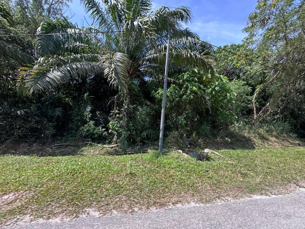 Tanah Tepi Jalan Utama Jalan Pajam Mantin Seremban 0.91 Ekar Zon Kediaman