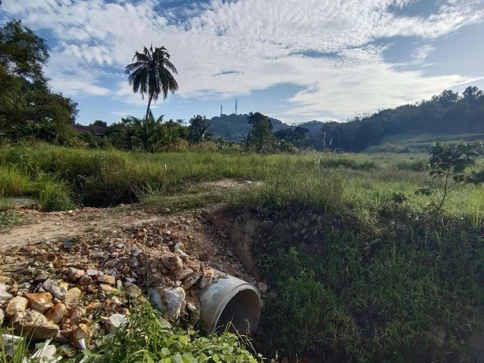 Tanah 3.30 Ekar Mainroad Bukit Kapar Bersebelahan Taman Perumahan Freehold