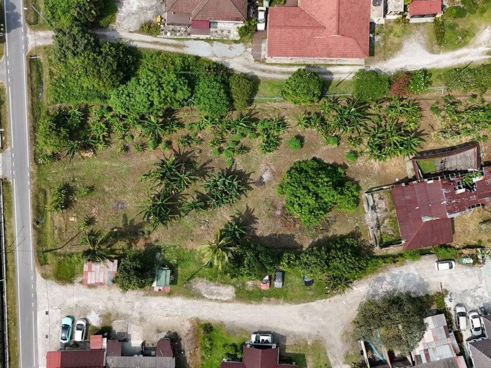 Tanah Kediaman 32670 sqft Puchong Kampung Sri Aman Dekat LRT Prima