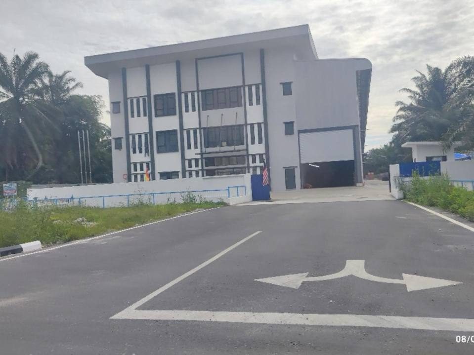 Tanah 2.52 Ekar Telok Panglima Garang Selangor Freehold Industrial Ready Tepi Jalan