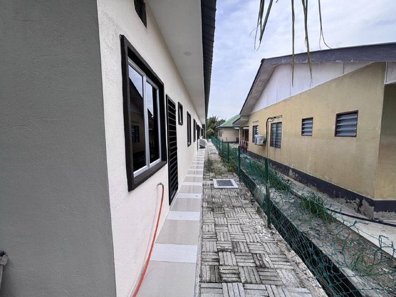 Tanah Kediaman Dengan 4 Unit Rumah Sewa Bukit Changgang Banting Selangor 10978 Sqft