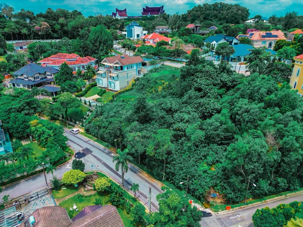 Tanah Banglo 13,832 sqft Seksyen 9 Shah Alam