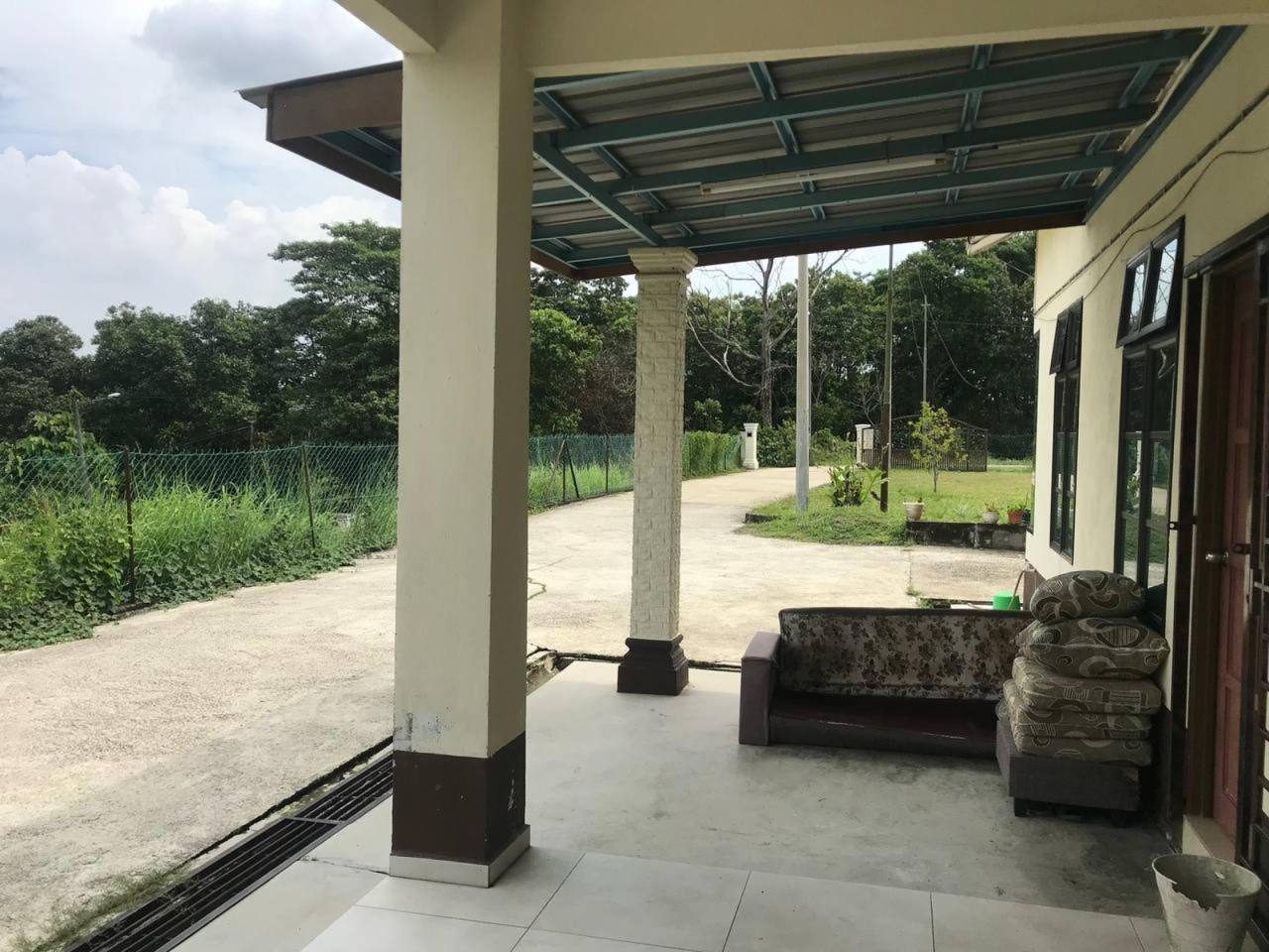 Tanah Suku Ekar 10,800 sqft Jenderam Hulu Dengkil Rumah Sedia Ada Dekat Putrajaya