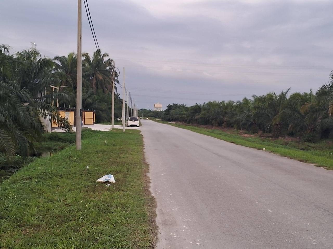Tanah 2.23 Ekar Tanjong Rabok Jenjarom Tepi Jalan Besar Infra Ready