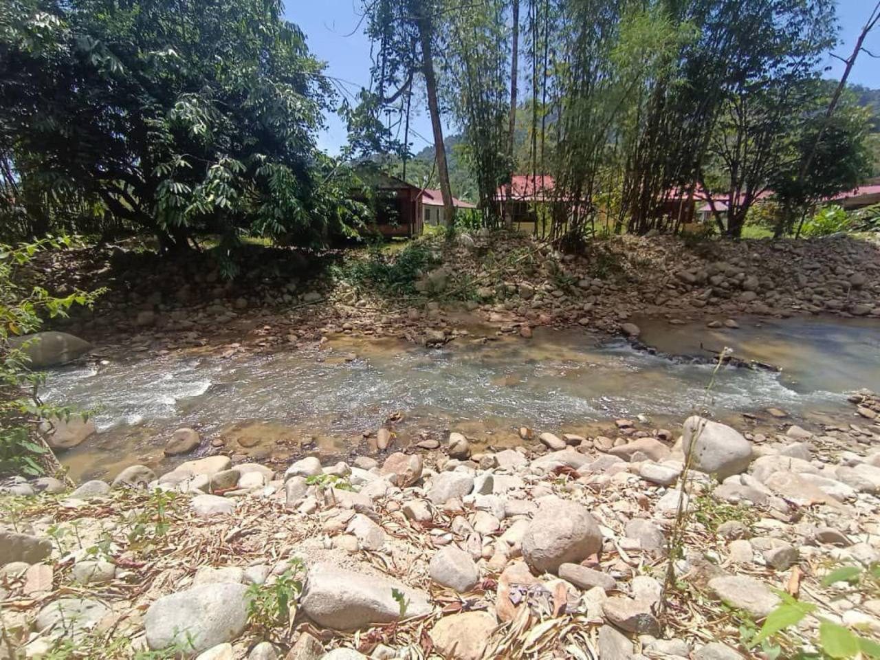 Tanah Pertanian Janda Baik Bentong Pahang 2 Ekar Tepi Sungai Freehold