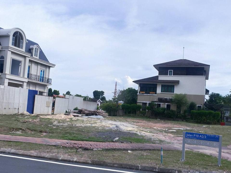 Tanah Banglo Corner Lot Presint 10 Putrajaya 11000 Sqft Freehold