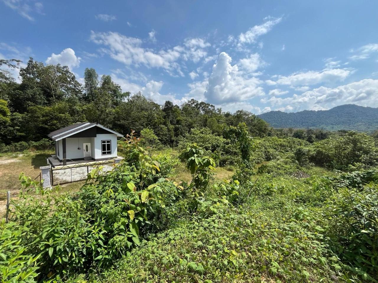 Lot Banglo Machang 5769 sqft Freehold Geran Individu Dekat UiTM