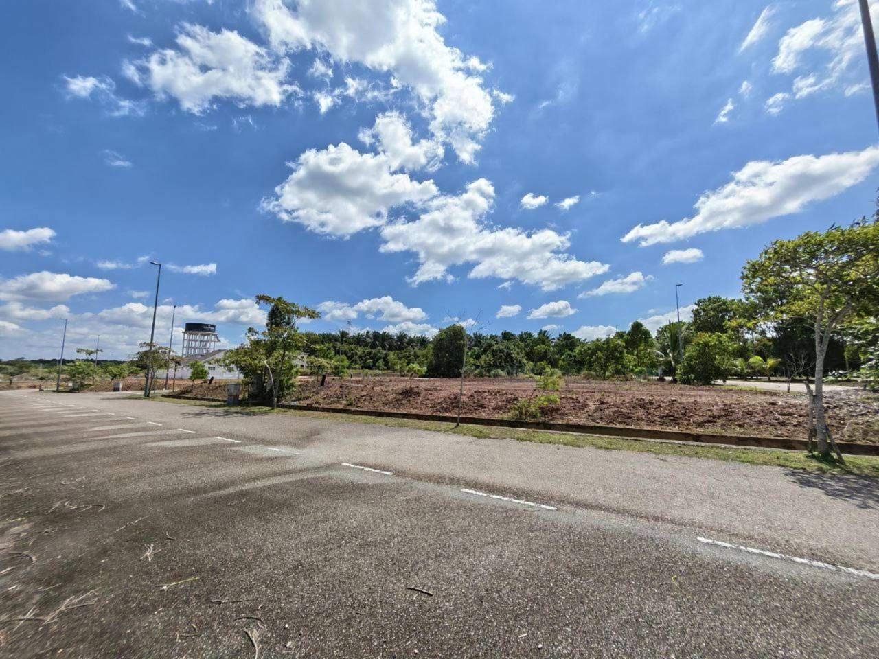 Corner Lot Tanah Banglo 7,297 sqft Ambassador Village Durian Tunggal Melaka