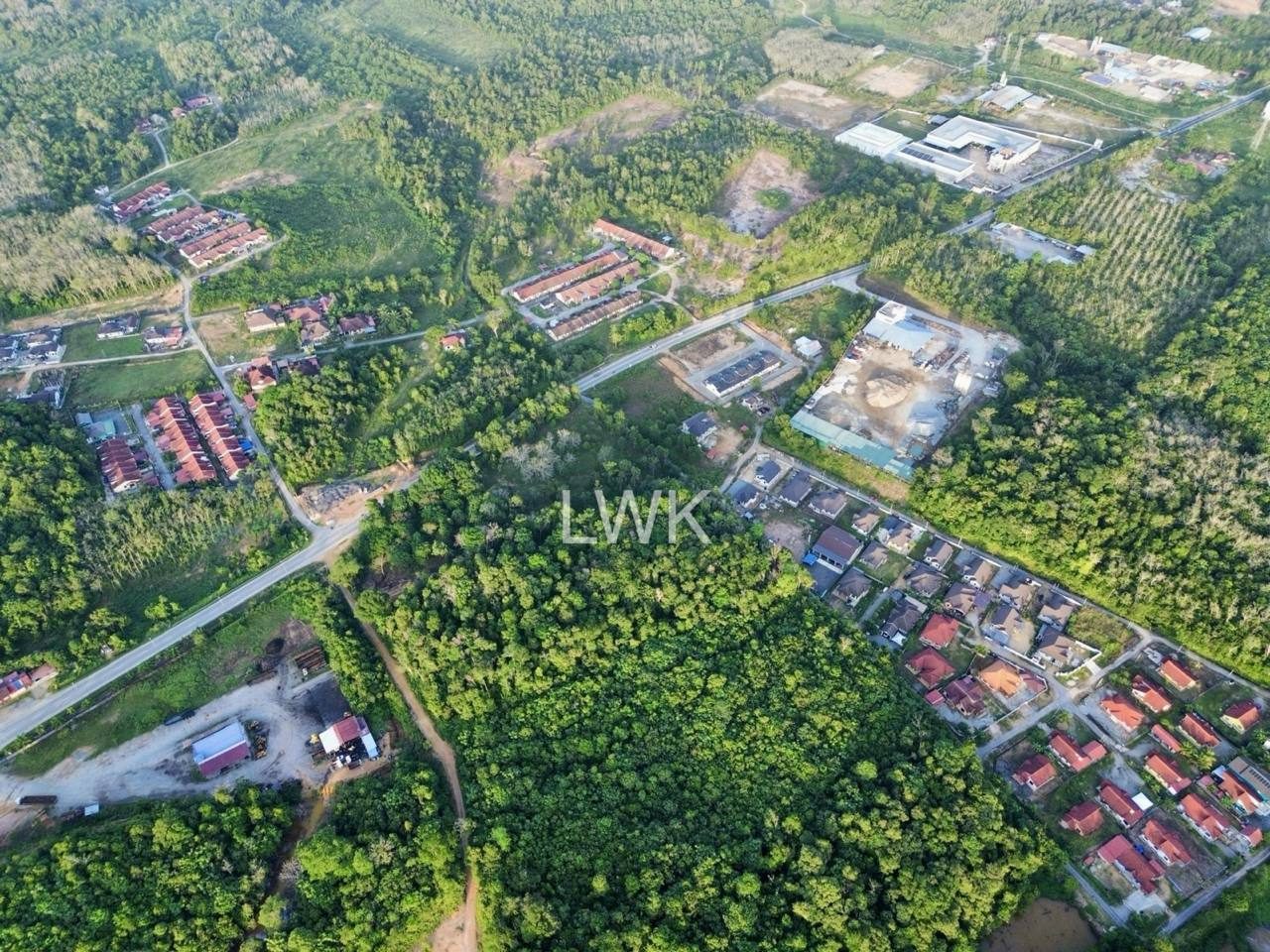 π΄ TANAH 5+ EKAR TEPI LEBUH RAYA TIMUR BARAT β TANAH MERAH, KELANTAN π΄