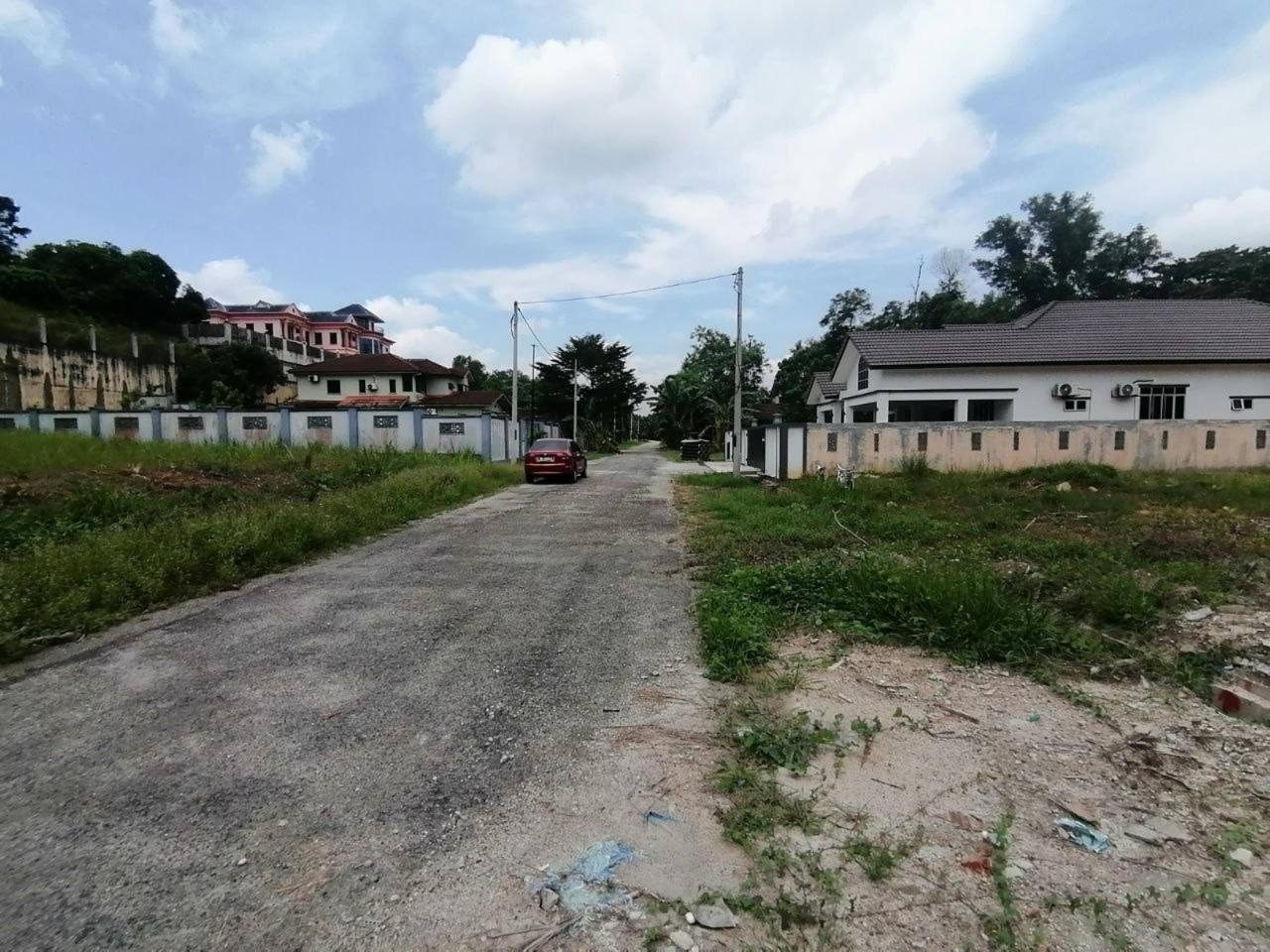Tanah Lot Banglo 6,415 sqft Sungai Merab Bangi Freehold