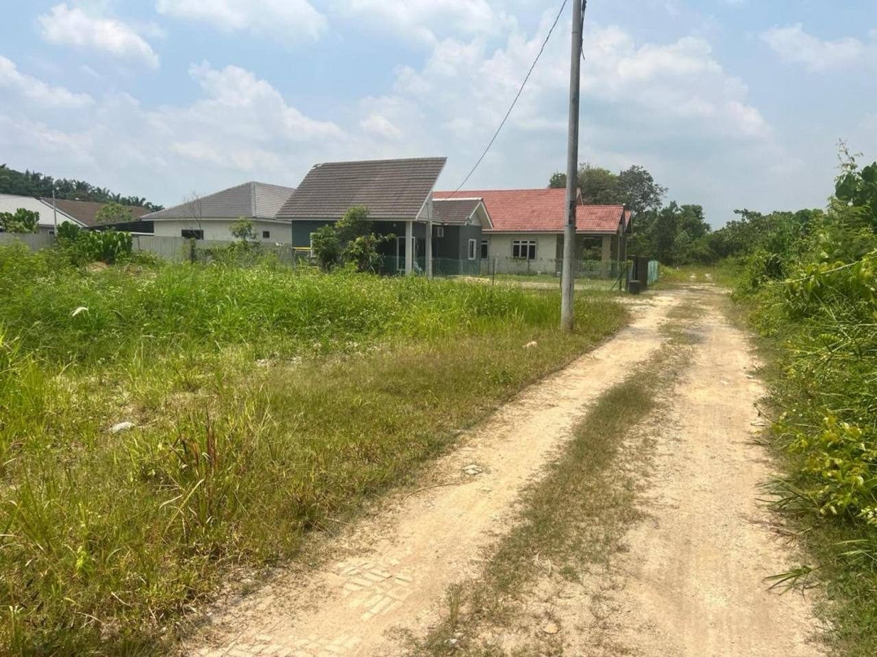 Tanah Lot Banglo Freehold 4,000 sqft Jalan Kebun Dekat Masjid