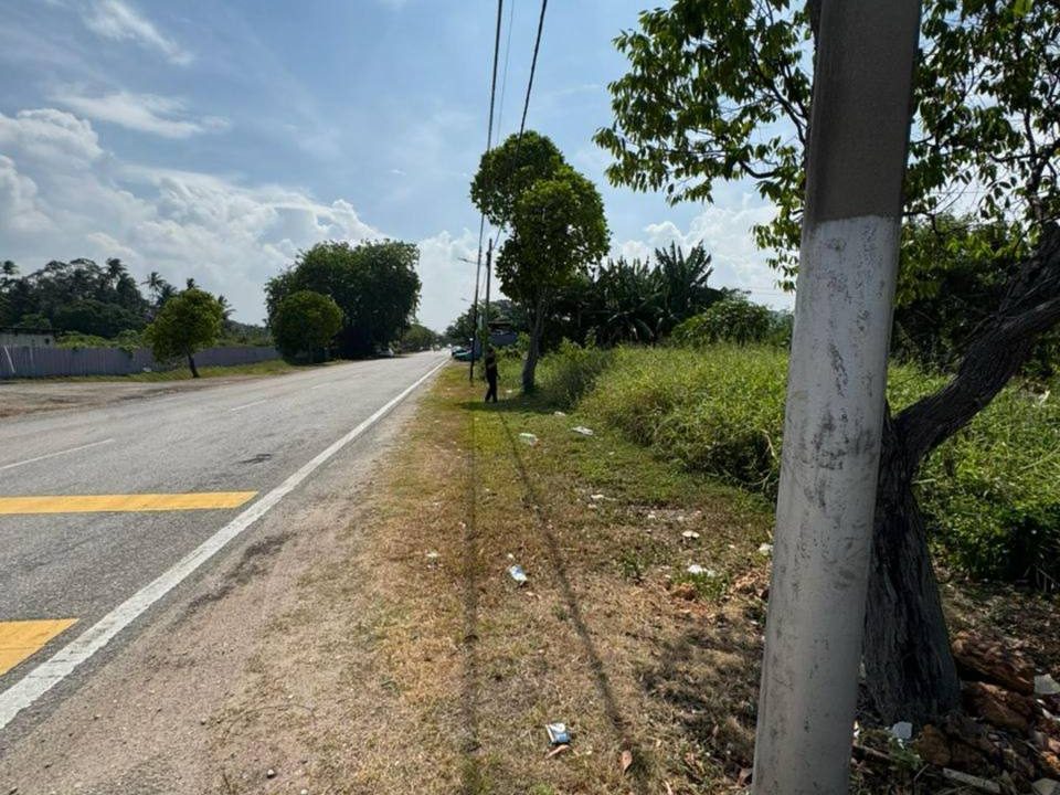 Tanah Freehold 0.55 Ekar Tepi Jalan Tanjung Kling Melaka