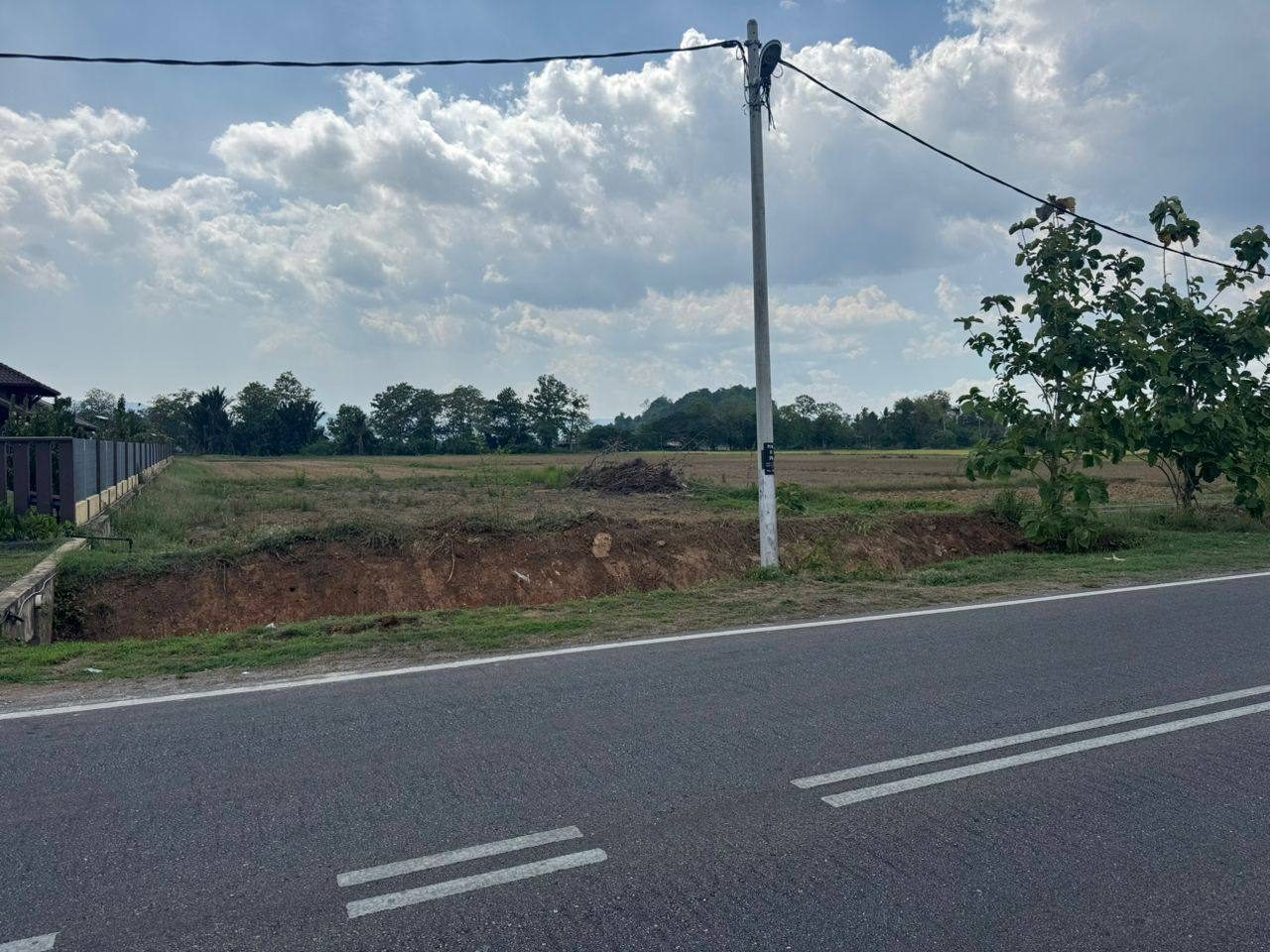 Tanah 38523 sqft Tepi Jalan Utama Jejawi Tok Kayaman Kangar Perlis Freehold