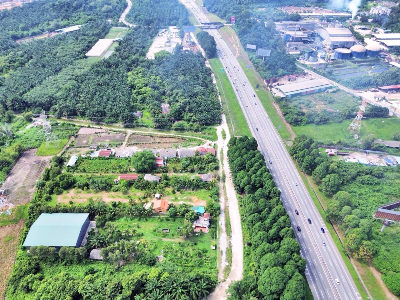 Tanah Industri 1.59 Ekar Dengkil Selangor FACING ELITE Highway Sedia Kilang
