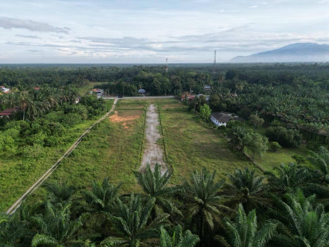 Lot Banglo Freehold 5661 sqft Tapah Perak Non Bumi Dekat KTM & PLUS Highway