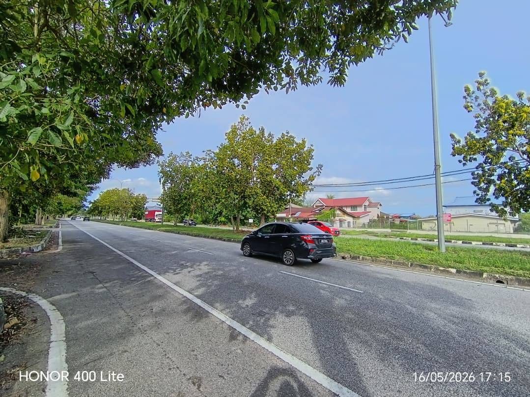 Tanah Tepi Jalan Besar Alor Setar Berdekatan Hotel Raia 1.46 Ekar Freehold Akses Mudah