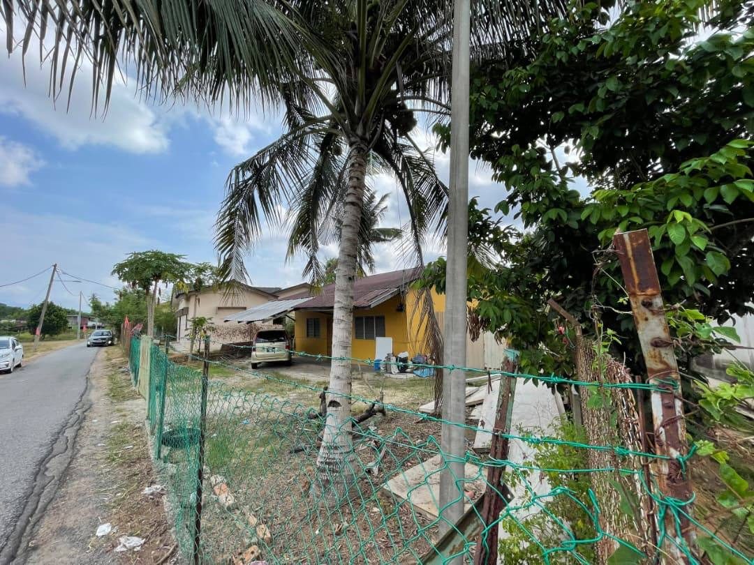 Tanah Kediaman 4,016 Kaki Persegi Bersama Rumah Bandar Sungai Petani Kedah