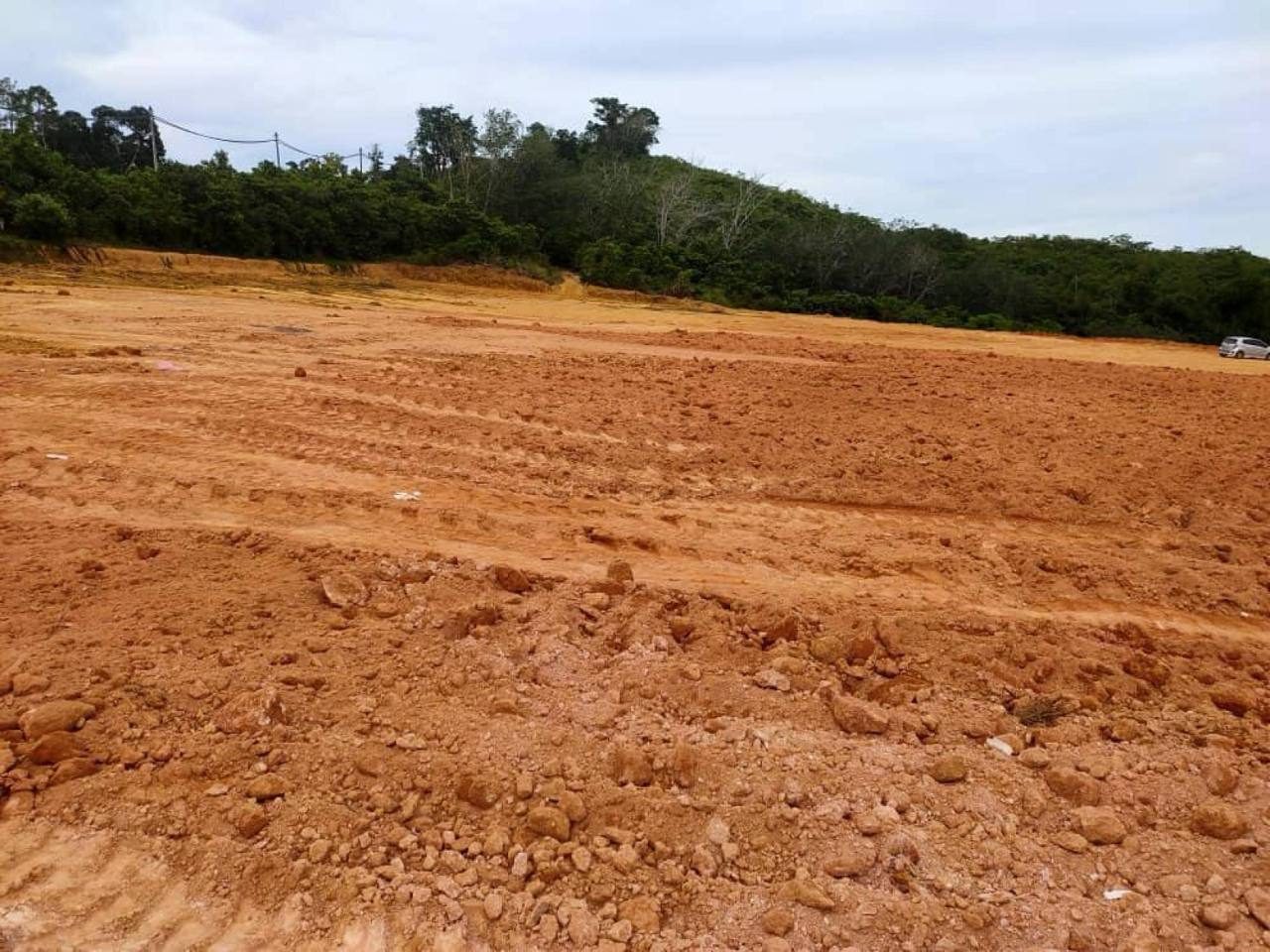 Tanah Bangunan 4.7 Ekar Tepi Jalan Utama Kg Bukit Anak Dara, Kemaman