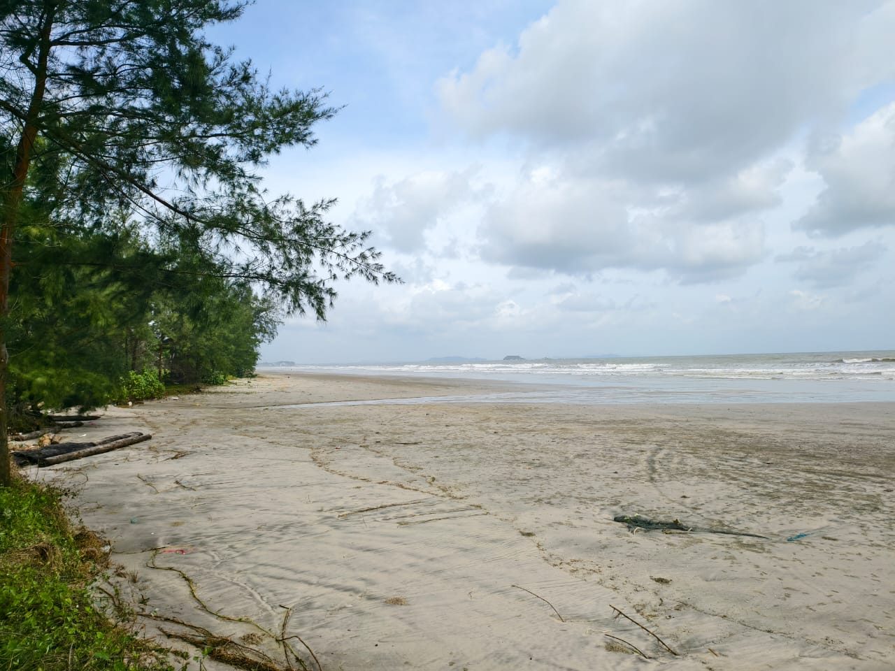 Tanah Pelancongan Cherating Kuantan 2.06 Ekar Freehold Dekat Pantai