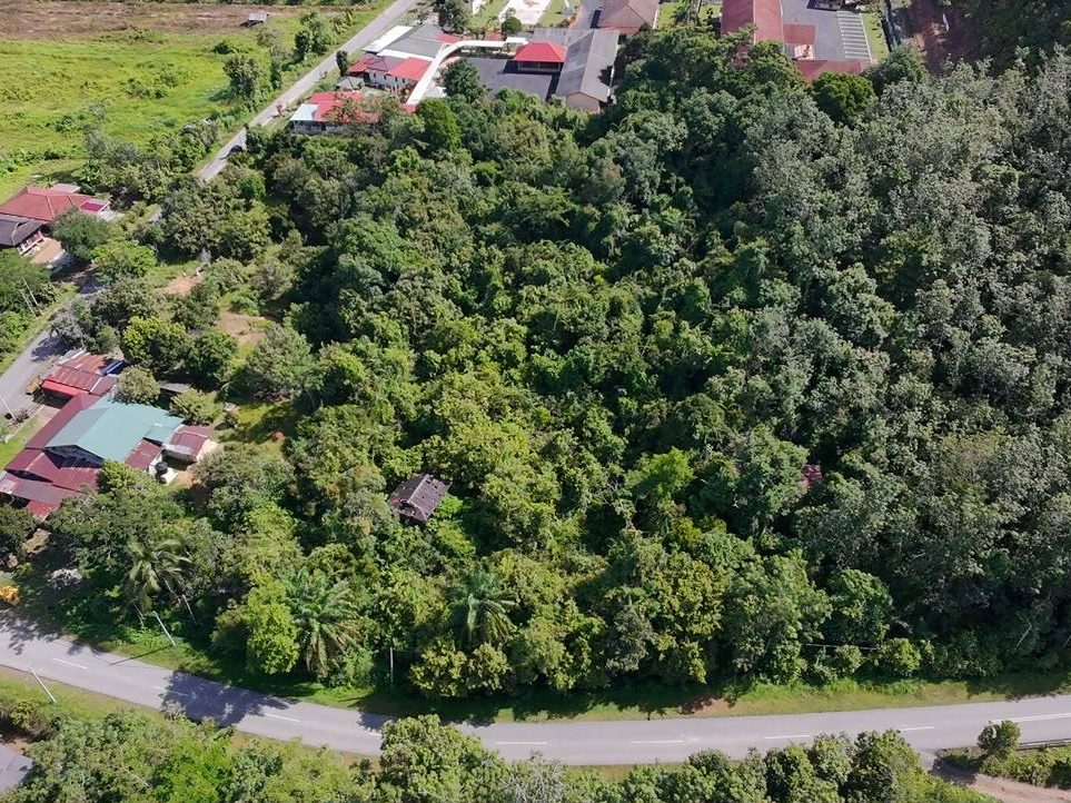 Tanah Tepi Sungai 1.35 Ekar Sedim Kedah