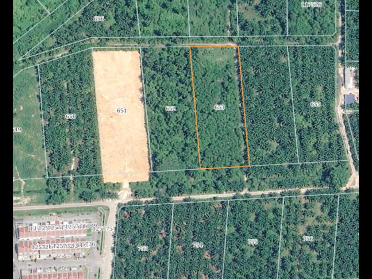 Tanah Zoning Perumahan 2.2 Ekar Dengkil Tanah Rata